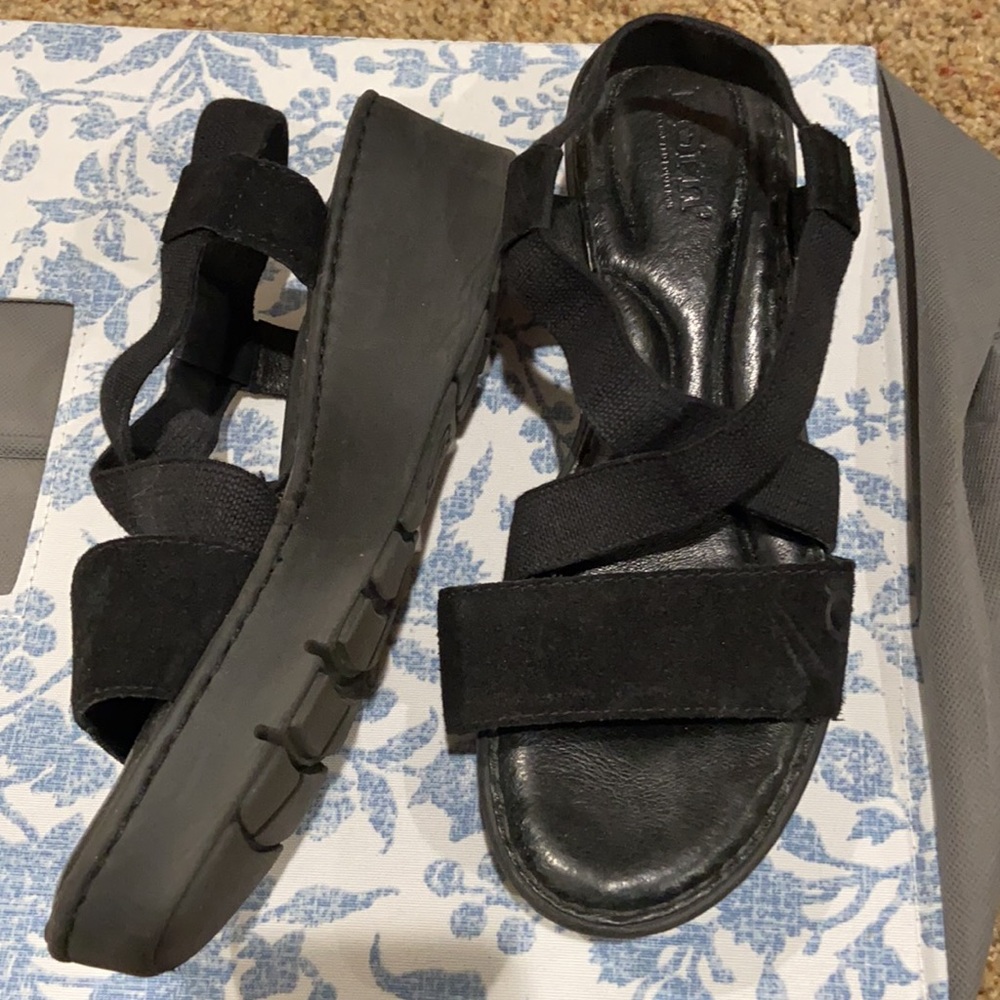 Born black sandals - Picture 2 of 4